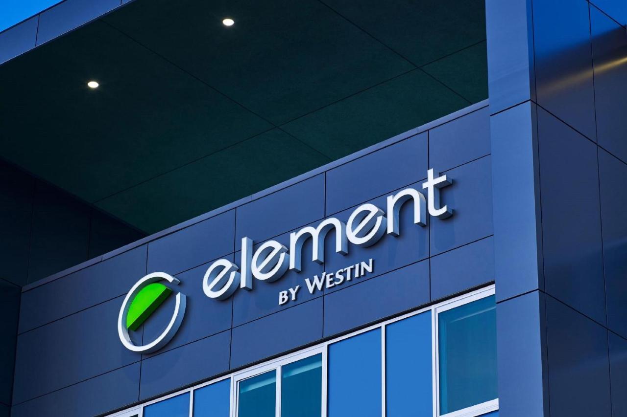 Element Hampton Peninsula Town Center Hotel Kültér fotó