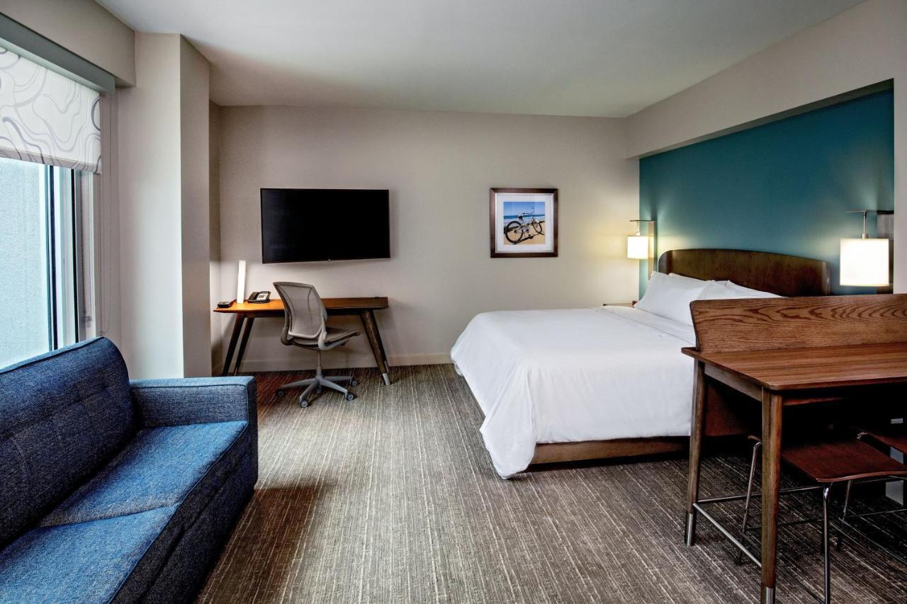 Element Hampton Peninsula Town Center Hotel Kültér fotó
